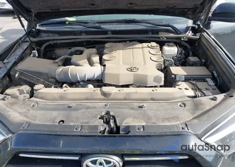 2023 Toyota 4Runner Sr5 из США, поврежденный, VIN JTEMU5JR3P6162997